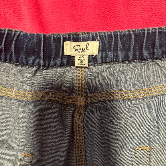 Easel Relaxed Fit Pull On Blue Jeans with Drawstring - Picture 6 of 10